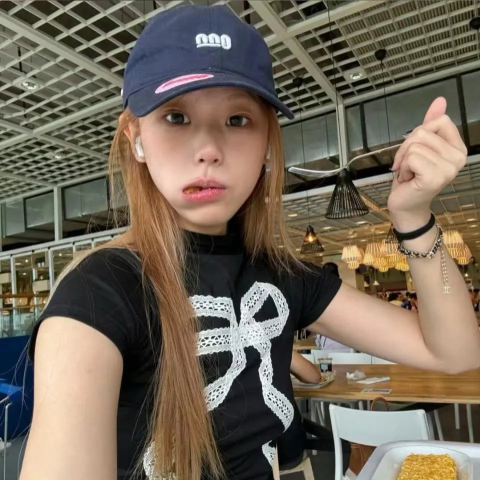 春曲丽影